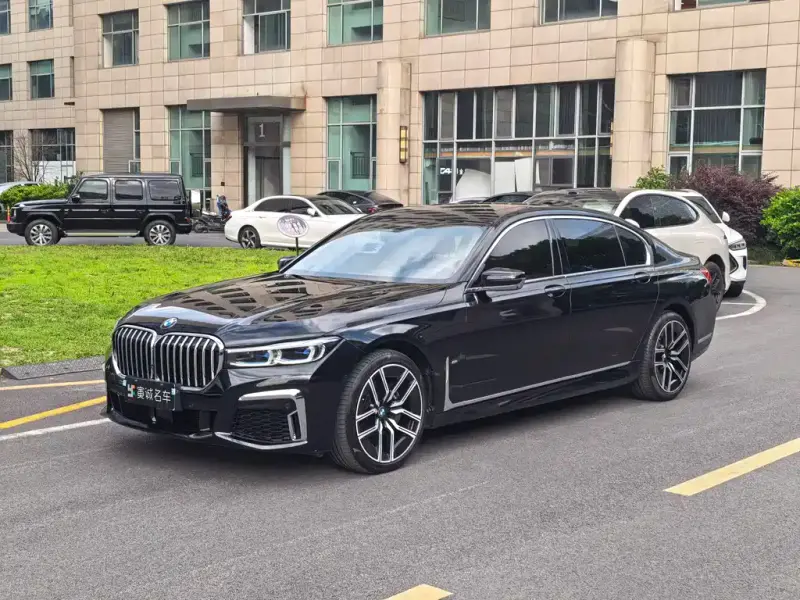BMW 7-Series