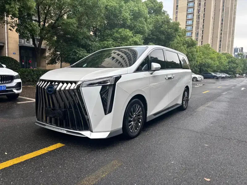 GAC Motor M8