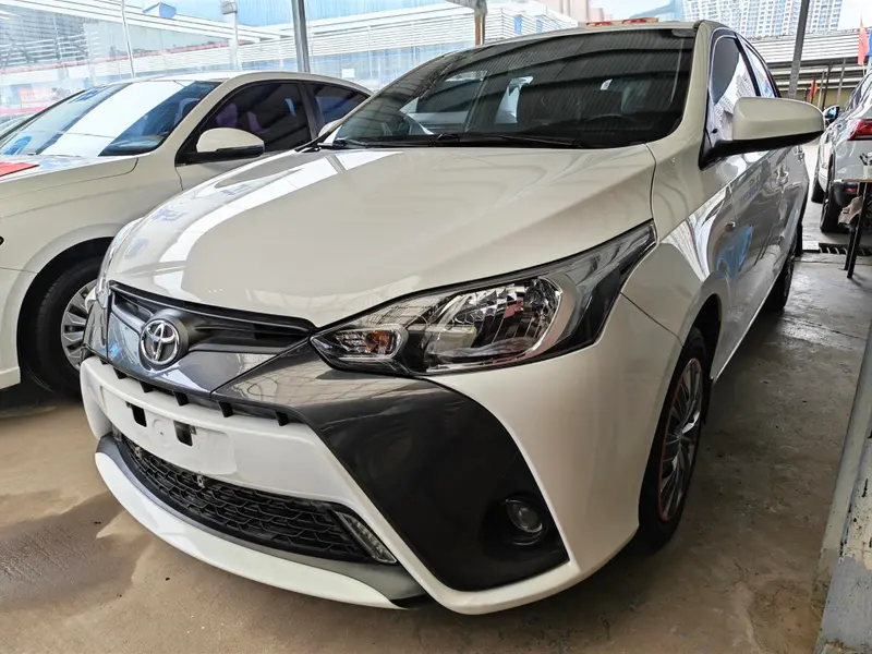 Toyota Yaris L
