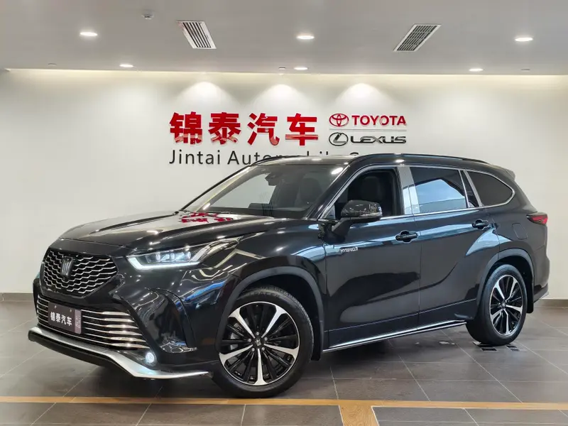Toyota Crown Kluger