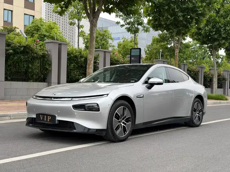 XPeng P7