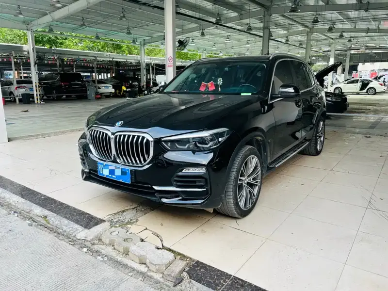 BMW X5 (Import)