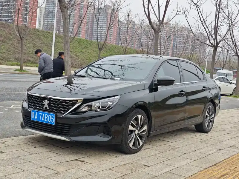 Peugeot 408