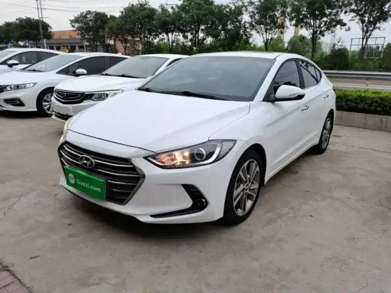 Hyundai Elantra