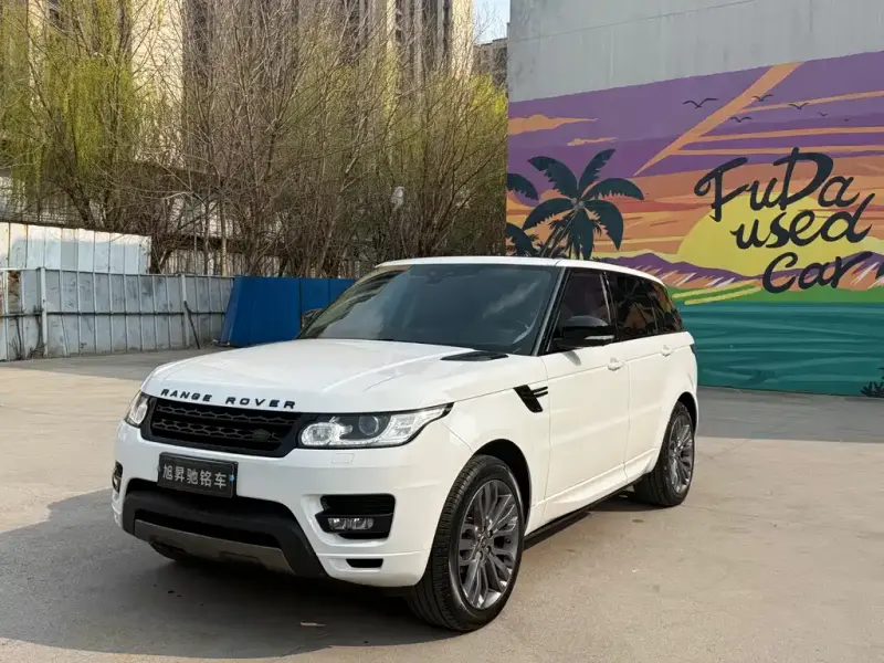 Land Rover Sport