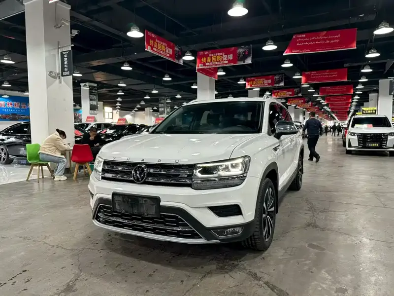 Volkswagen Tharu