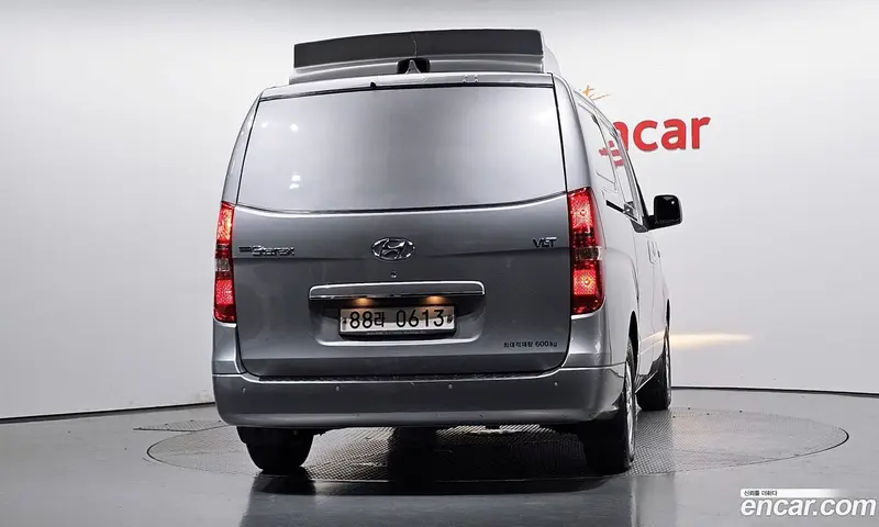 Hyundai H-1