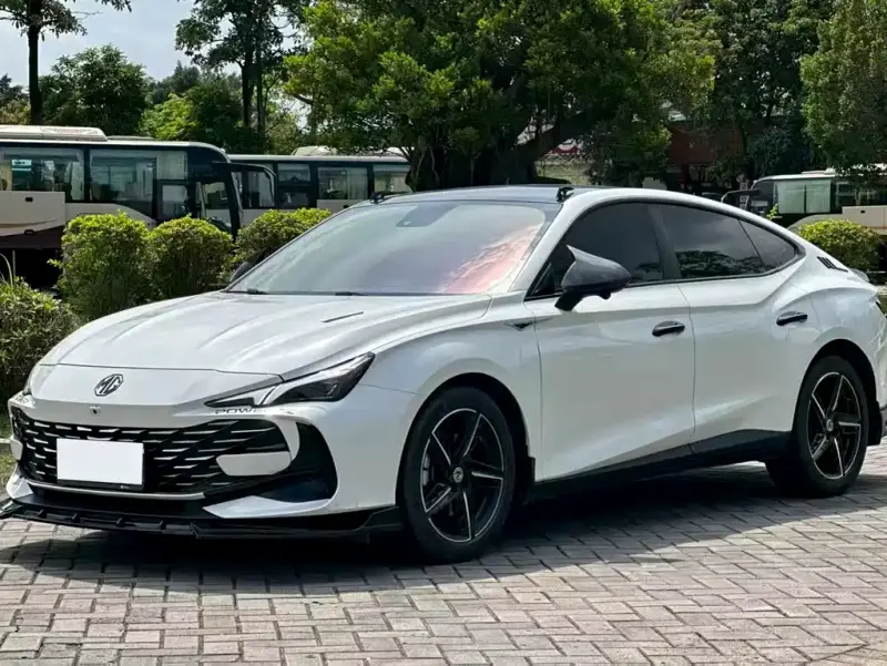 MG MG7