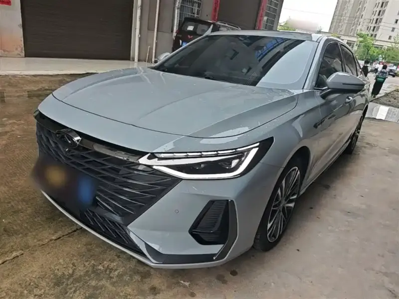 Chery Arrizo 8