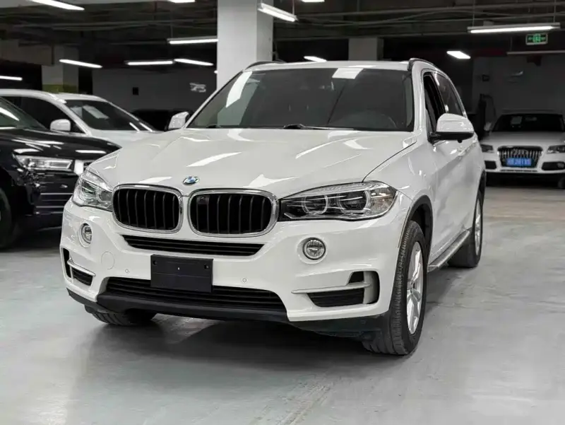 BMW X5 (Import)