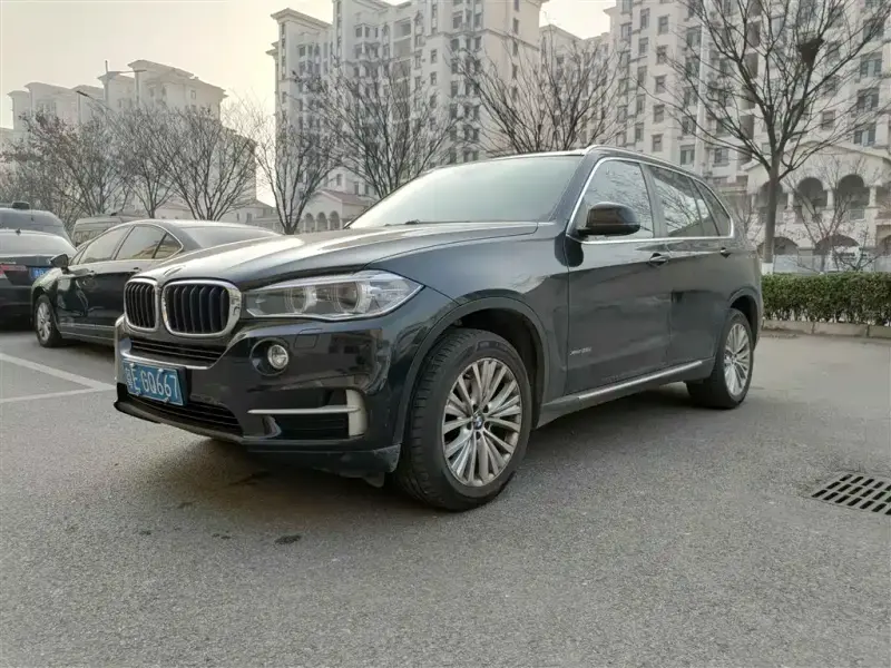 BMW X5 (Import)