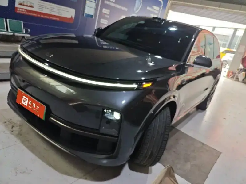 Li Auto L9