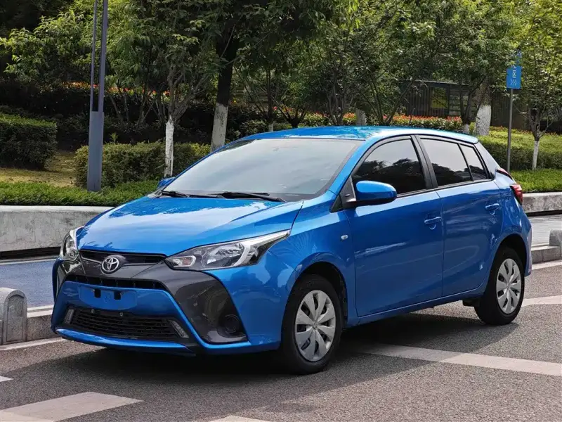 Toyota Yaris L