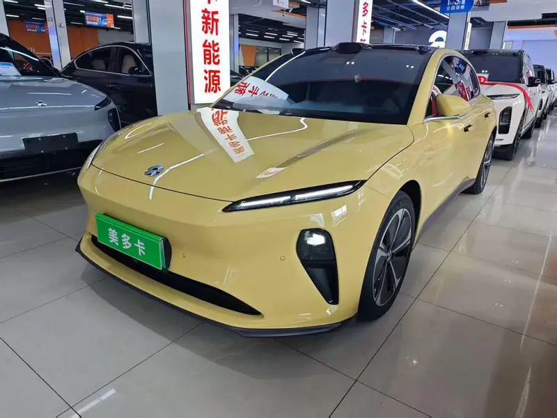 NIO ET5T