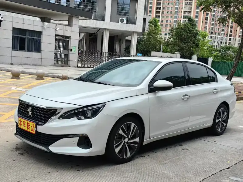 Peugeot 408