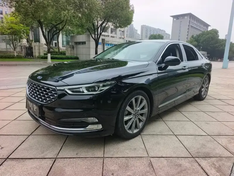 Ford Taurus