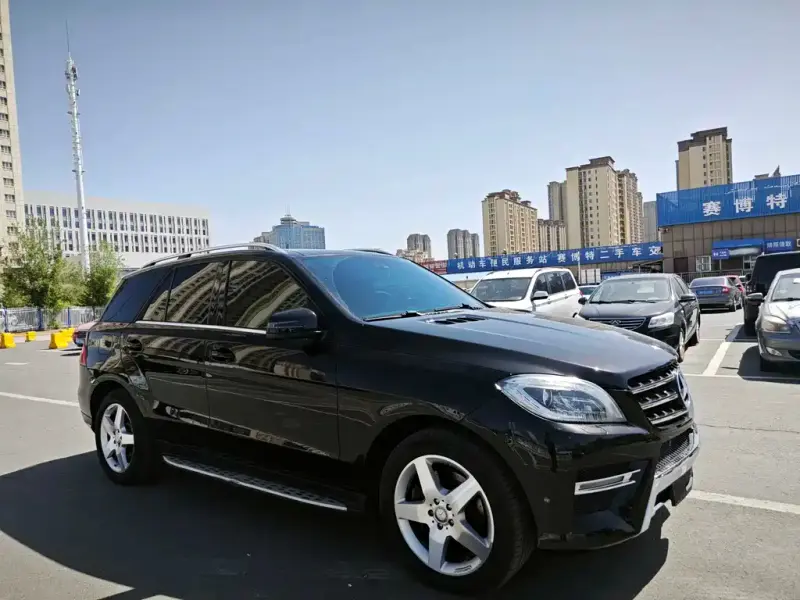Mercedes-Benz M-Class