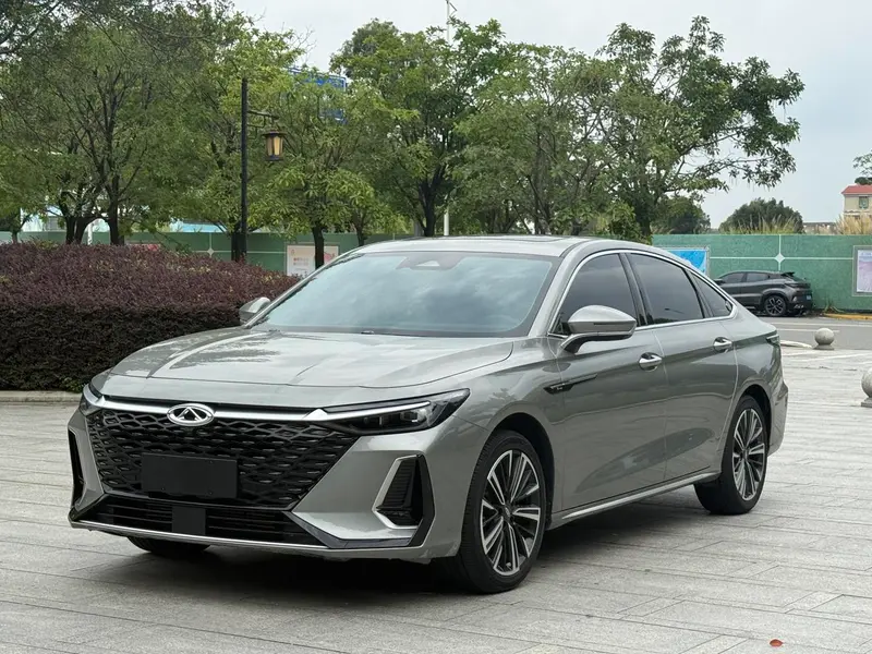 Chery Arrizo 8