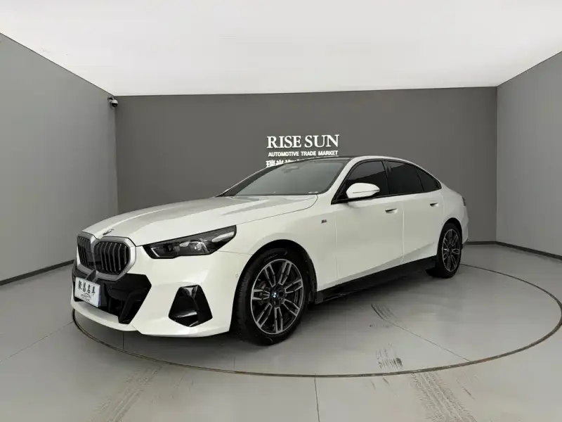 BMW 5 Series (Import)