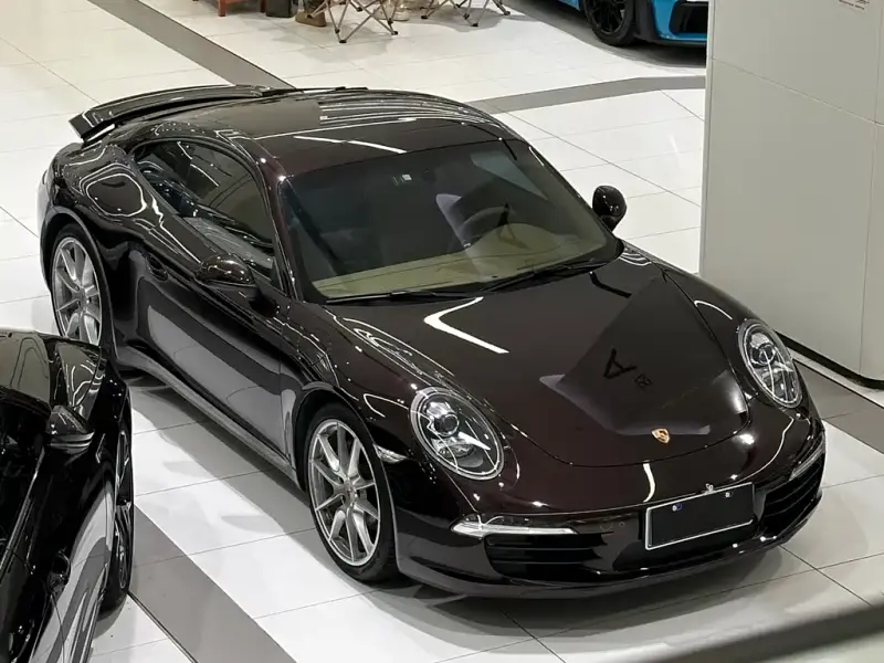 Porsche 911
