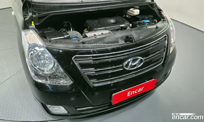 Hyundai H-1 (Starex)