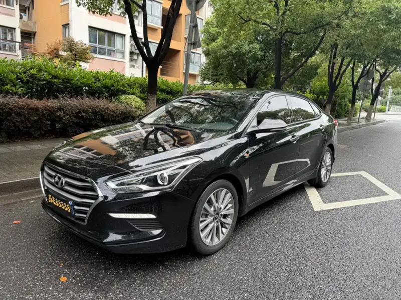 Hyundai Mistra