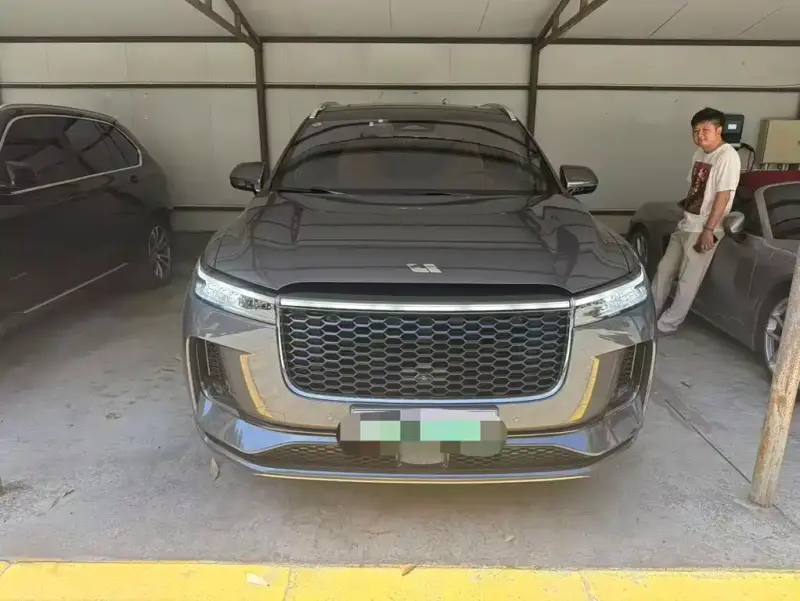 Li Auto ONE