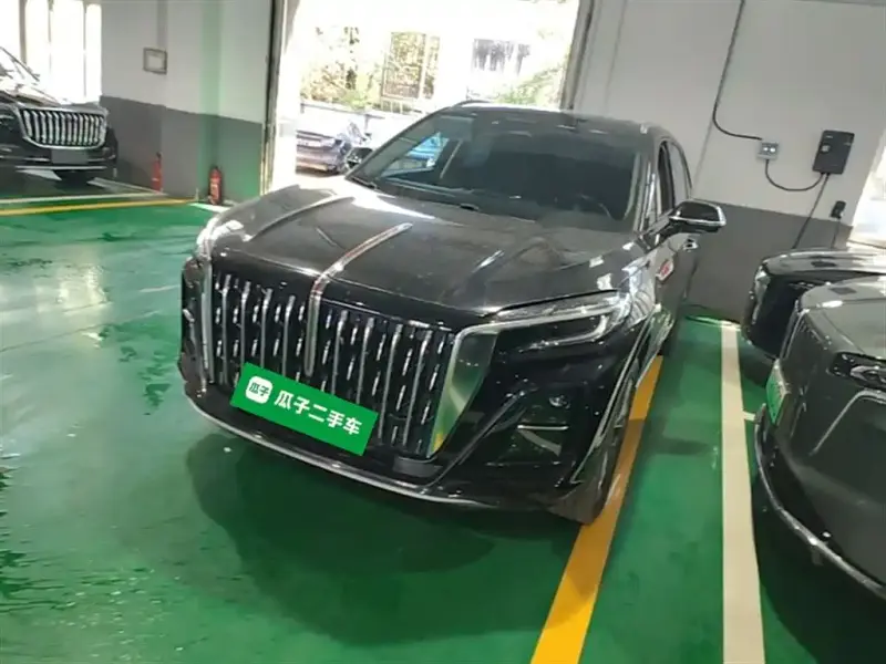 Hongqi HS3 PHEV