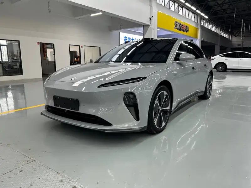 NIO ET5T
