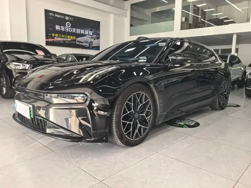 Zeekr 001