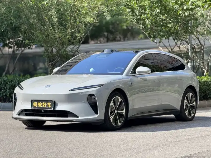 NIO ET5T