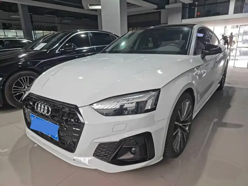 Audi A5 (Import)