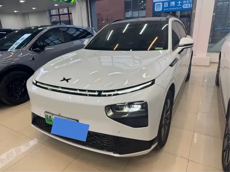 XPeng G9