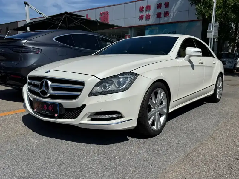 Mercedes-Benz CLS