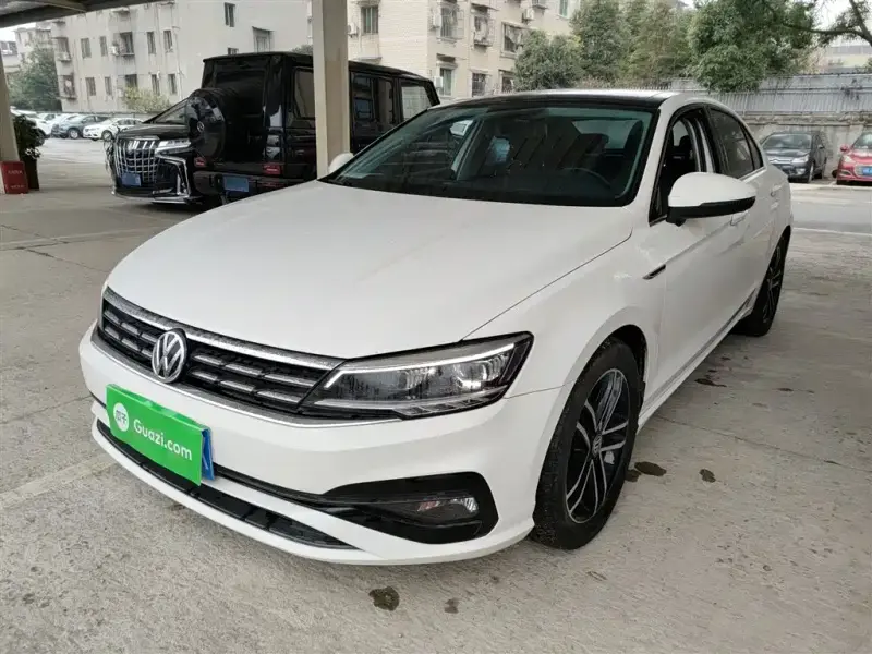 Volkswagen Lamando