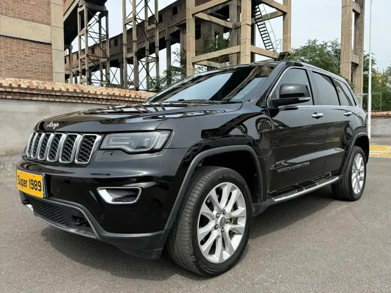 Jeep Grand Cherokee (Import)