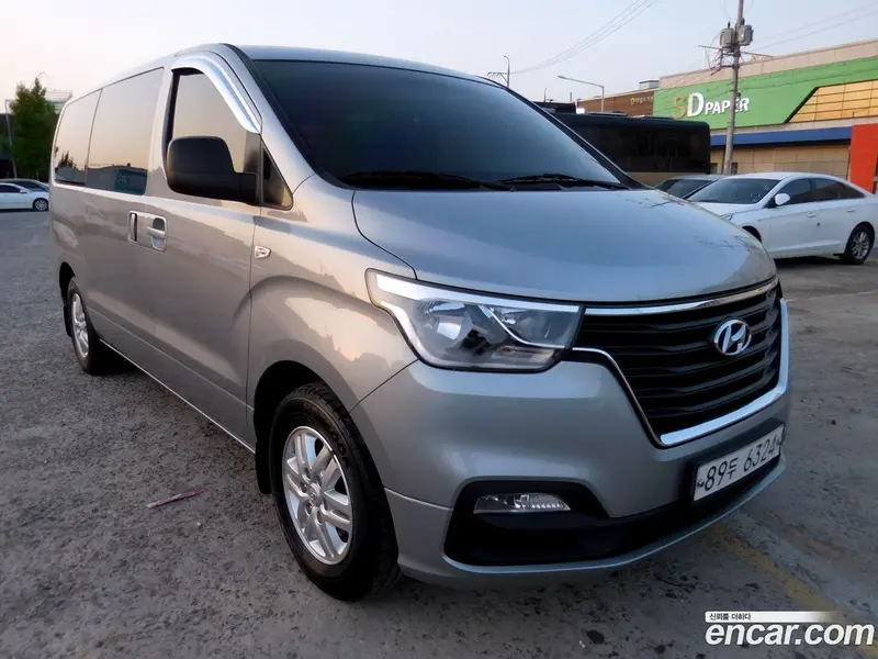 Hyundai H-1