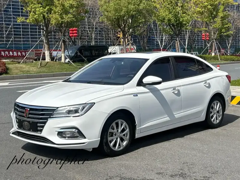 Roewe MG5 (i5)