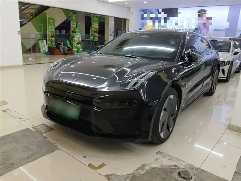 Zeekr 001