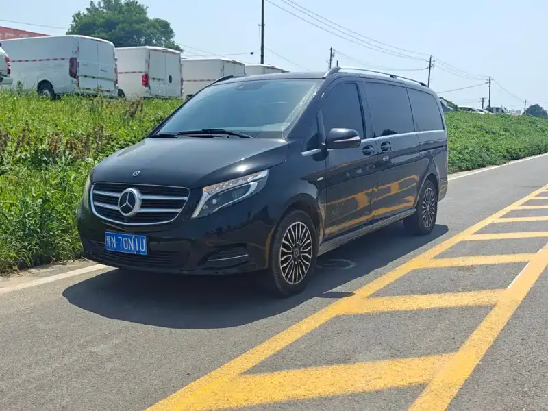 Mercedes-Benz V-Class