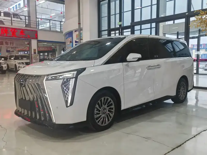 GAC Motor M8