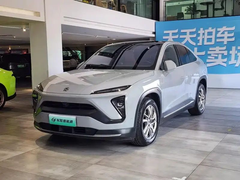 NIO EC6