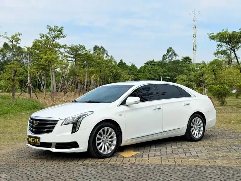 Cadillac XTS