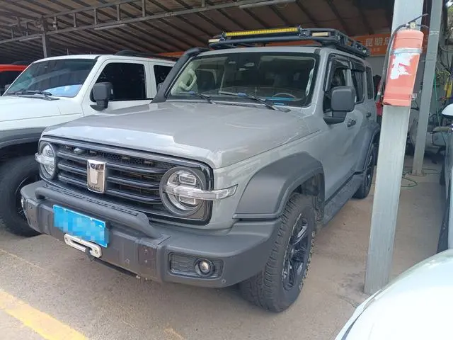 Tank 300