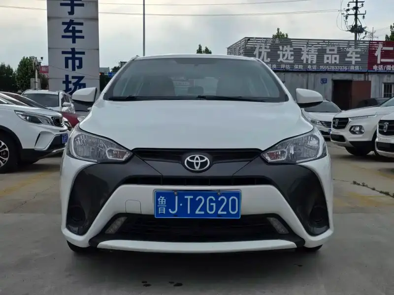 Toyota Yaris L