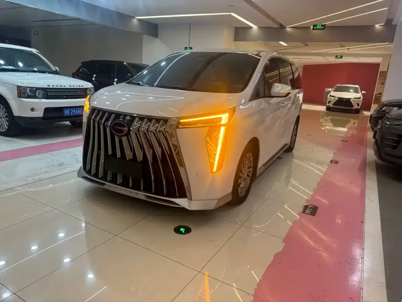 GAC Motor M8