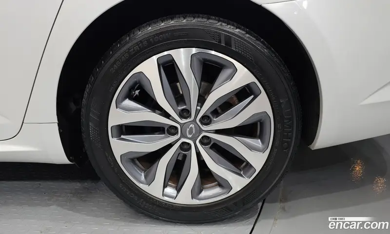 Renault-KoreaSamsung Talisman (SM6)
