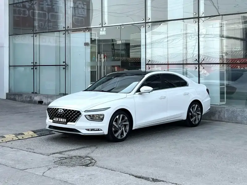 Hyundai Mistra