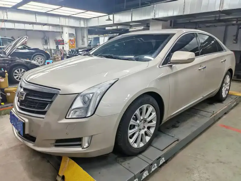 Cadillac XTS