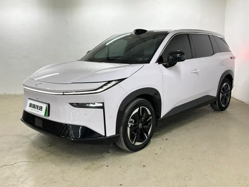 Toyota Bozhi 3X